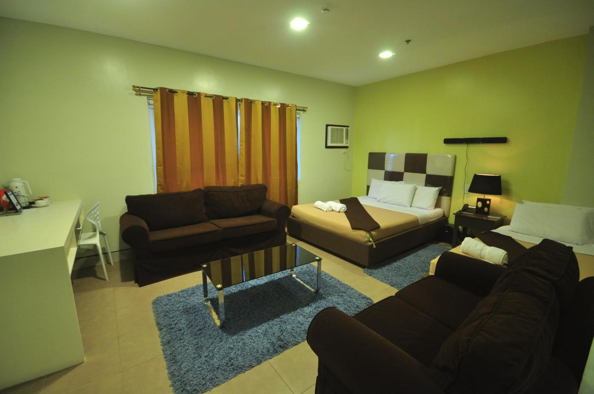 Grande Vista Hotel Puerto Princesa Buitenkant foto