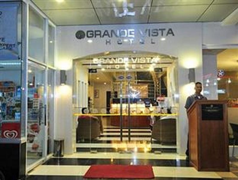 Grande Vista Hotel Puerto Princesa Buitenkant foto