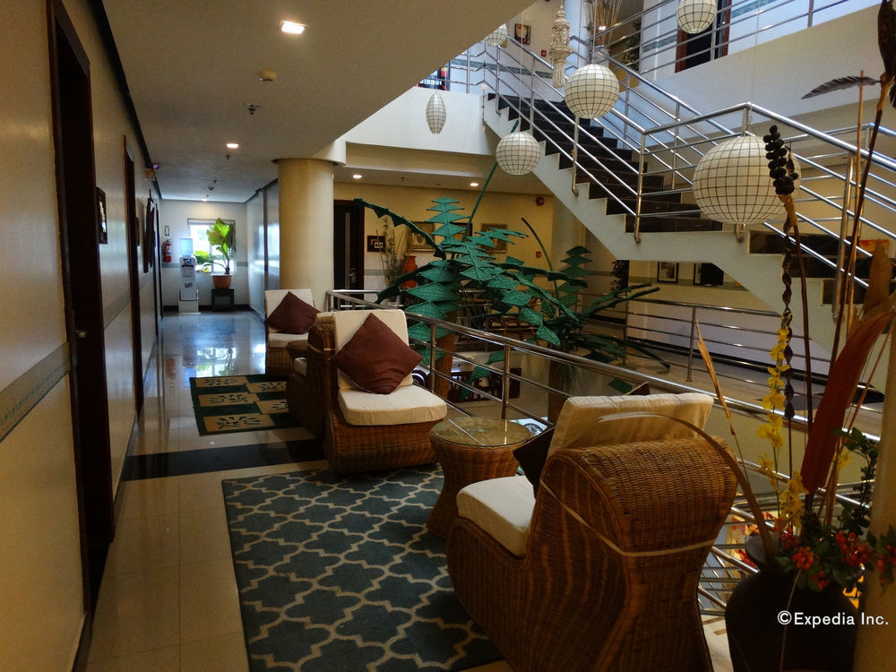 Grande Vista Hotel Puerto Princesa Buitenkant foto