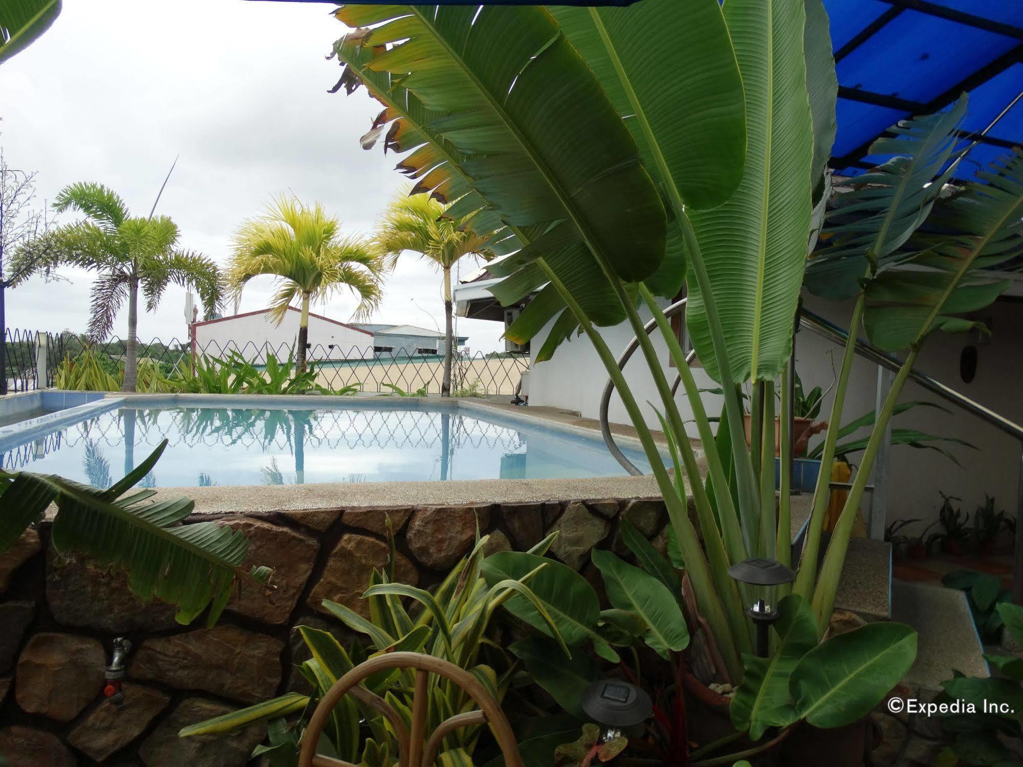 Grande Vista Hotel Puerto Princesa Buitenkant foto