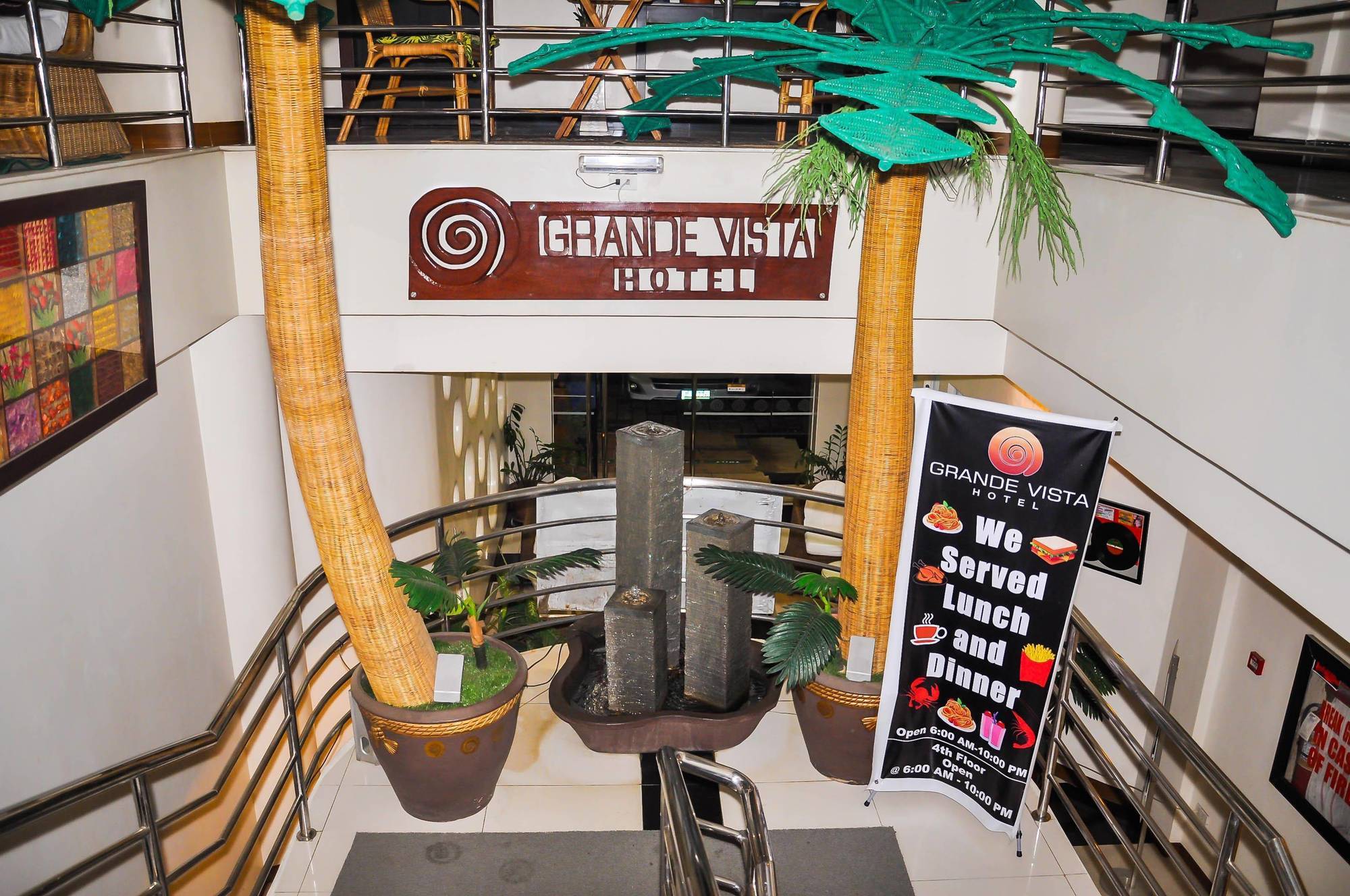 Grande Vista Hotel Puerto Princesa Buitenkant foto